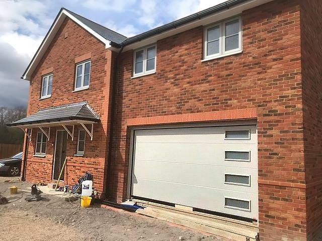sectional-garage-doors-49-kireth-ai