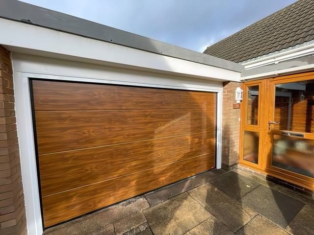 sectional-garage-doors-18-kireth-ai