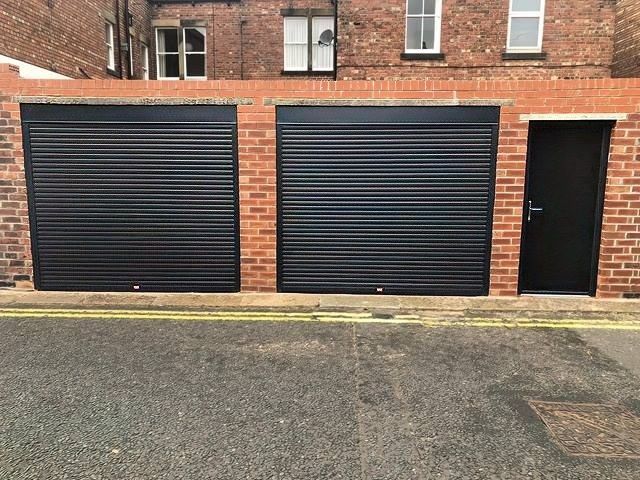 roller-garage-door-12-kireth-ai